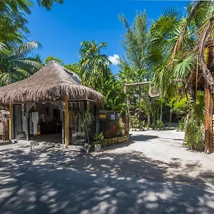 *** Hotel Yoga Shala México